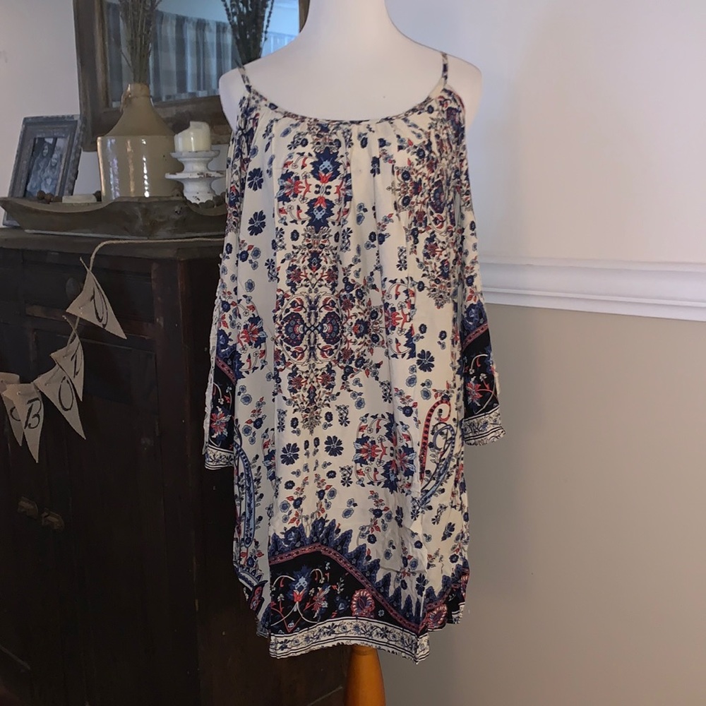 Women’s Umgee dress!!